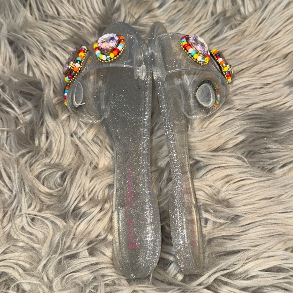 EUC Betsey Johnson Madilyn Rhinestone Slip On Jelly Sandals Clear Size 7 - Picture 4 of 7